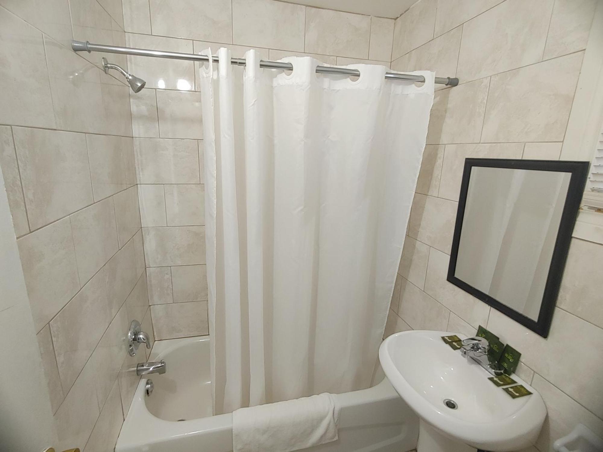 Relax Inn-Коллингвуд Экстерьер фото